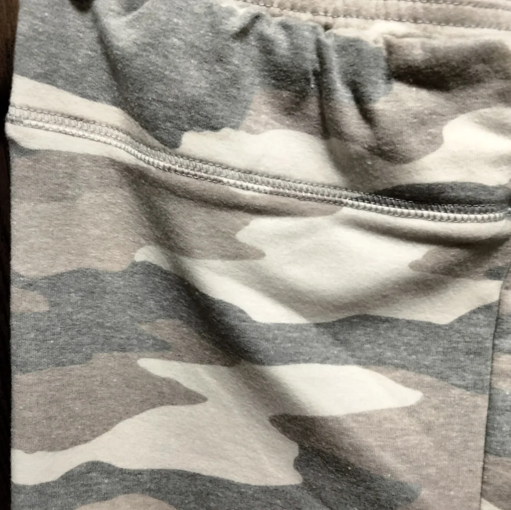 NWT Girl's Freshman Army Print Bike Shorts